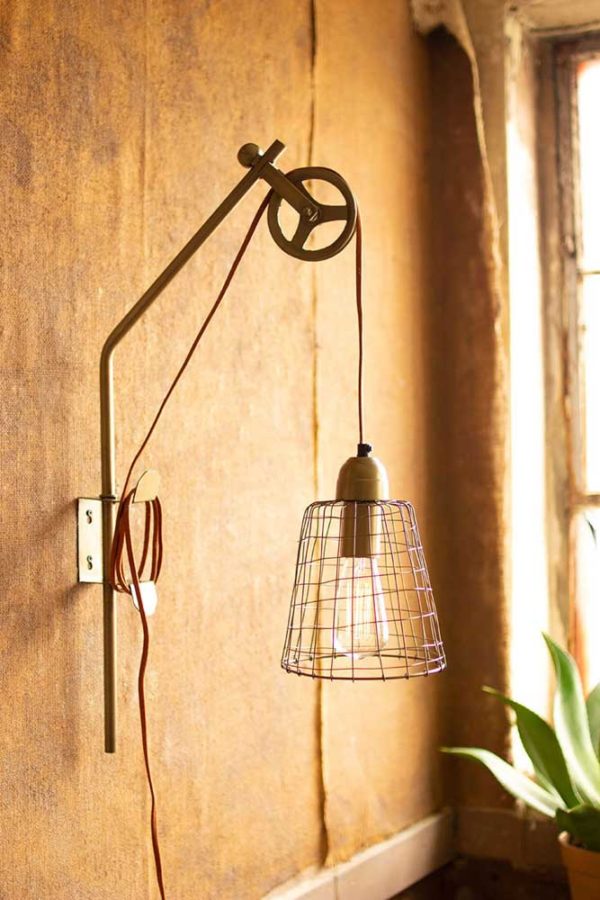 Great-Finds-Parker-Products-Kalalou-Metal-Pulley-Wall-Lamp-with-Wire-Shade-00